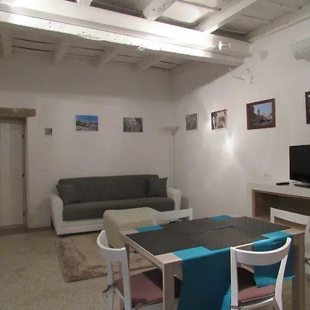San Nazaro 55 Verona